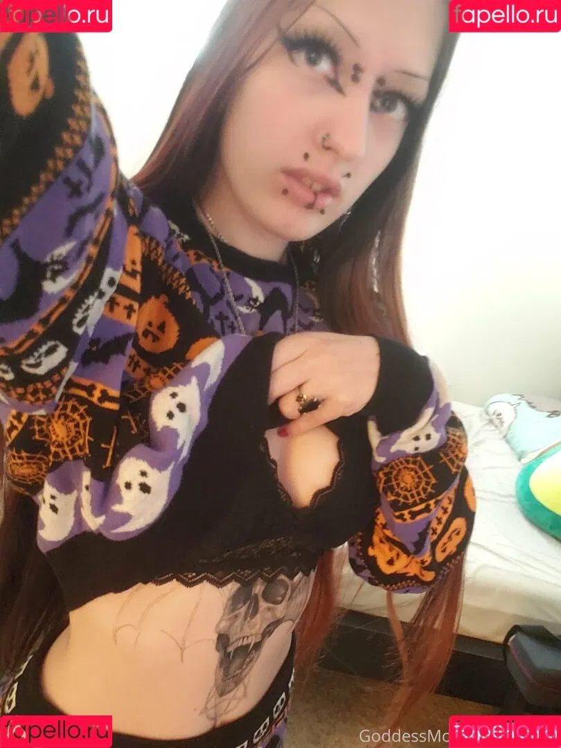 goddess_morgue Onlyfans Photo Gallery 