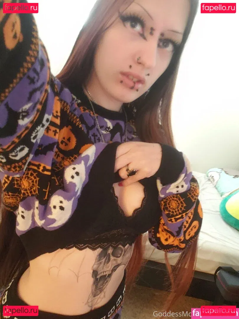 goddess_morgue Onlyfans Photo Gallery 