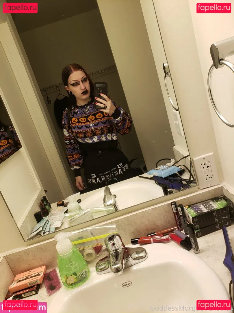 goddess_morgue Onlyfans Photo Gallery 