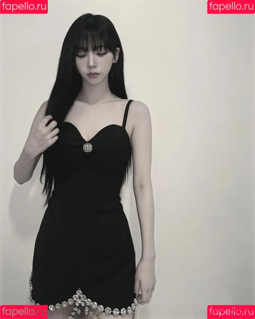 katarinabluu Onlyfans Photo Gallery 
