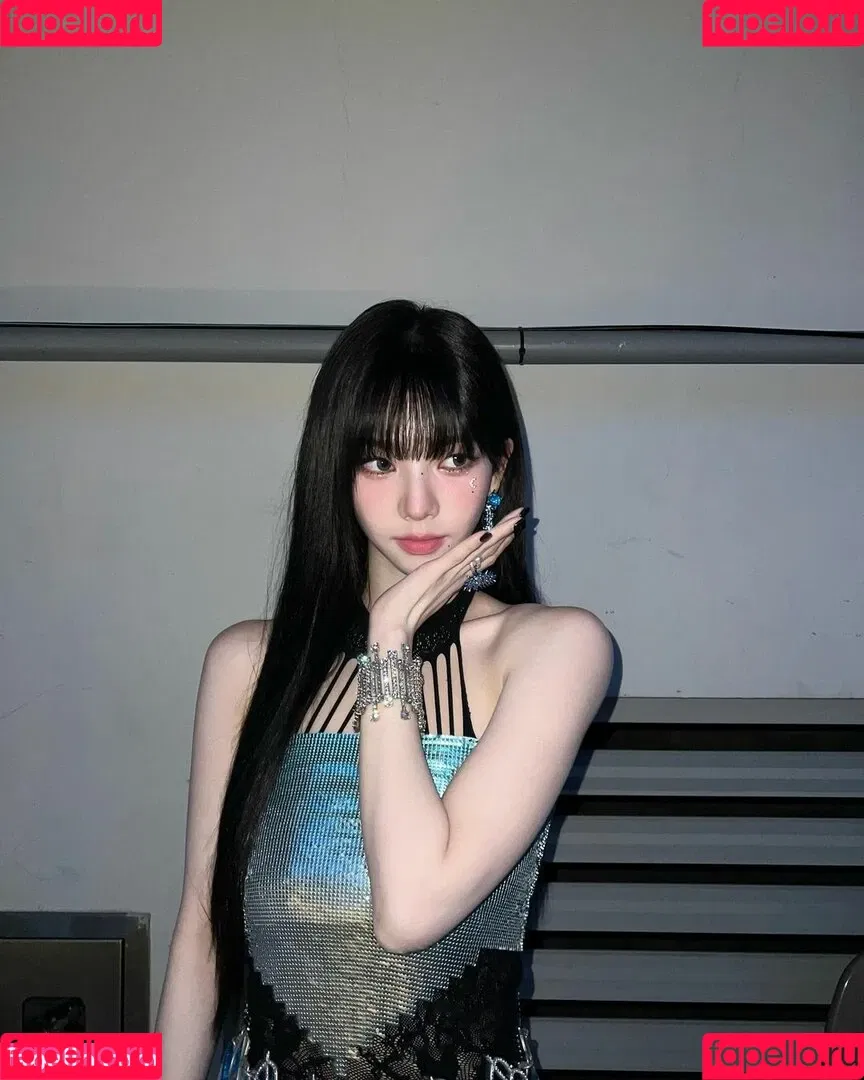 katarinabluu Onlyfans Photo Gallery 