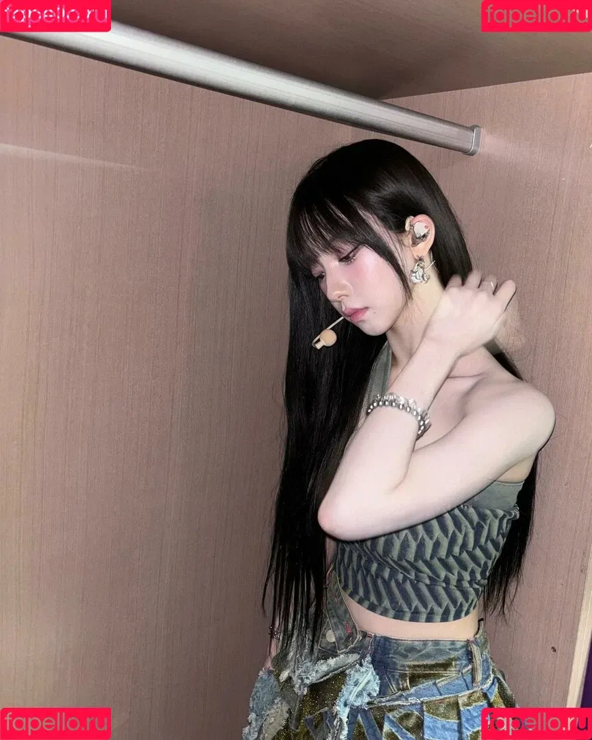katarinabluu Onlyfans Photo Gallery 