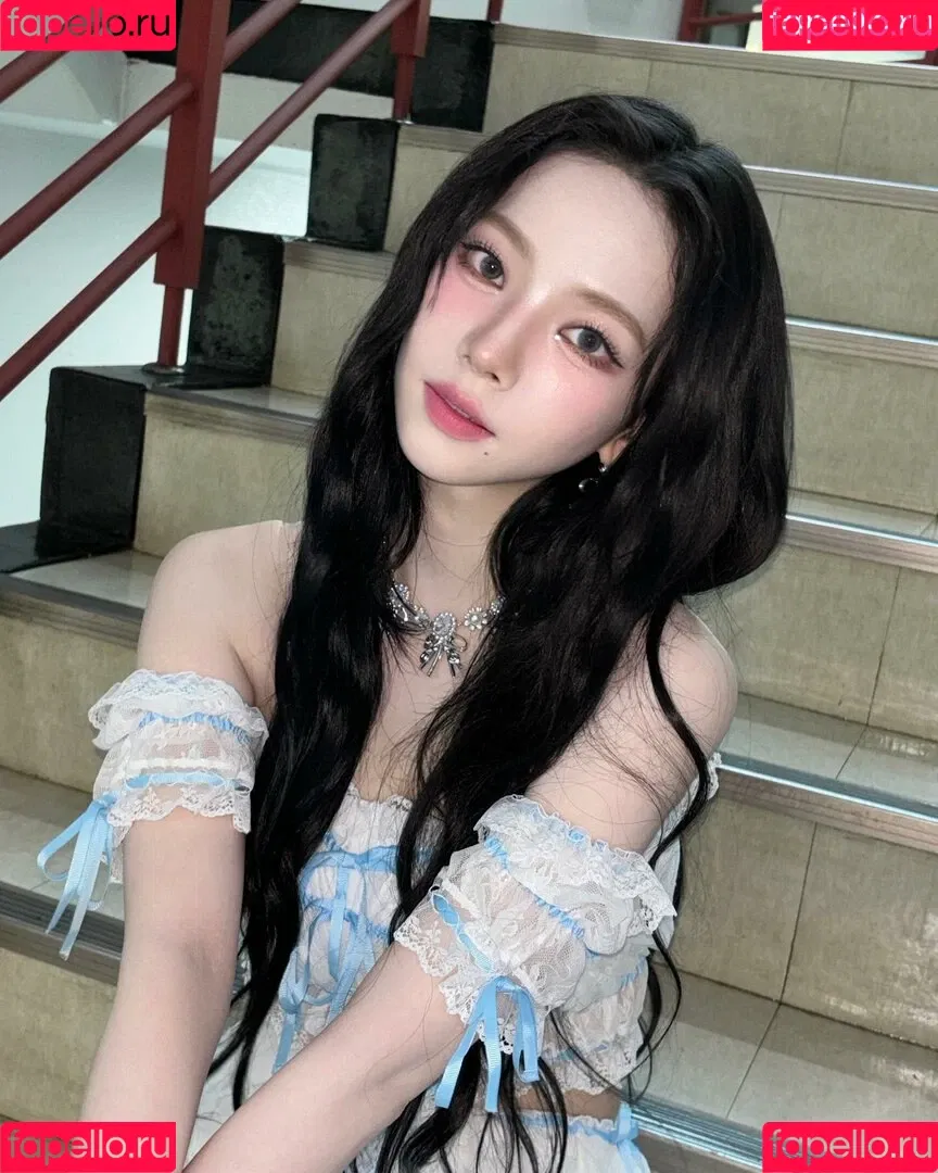 katarinabluu Onlyfans Photo Gallery 