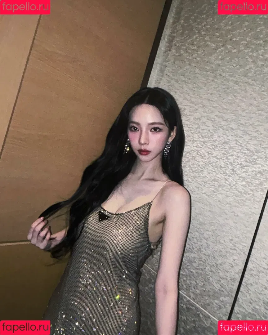 katarinabluu Onlyfans Photo Gallery 