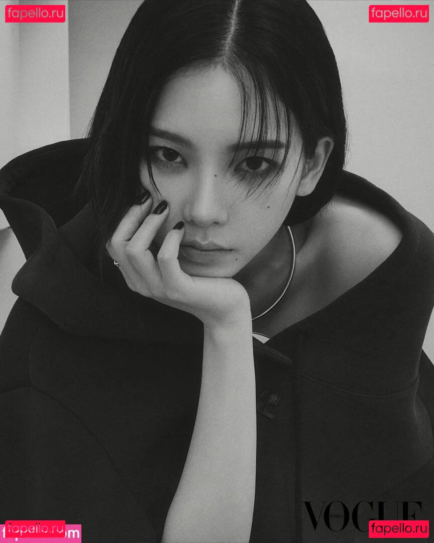 katarinabluu Onlyfans Photo Gallery 