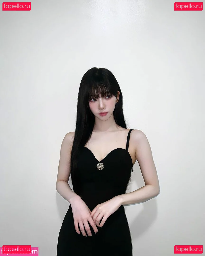 katarinabluu Onlyfans Photo Gallery 