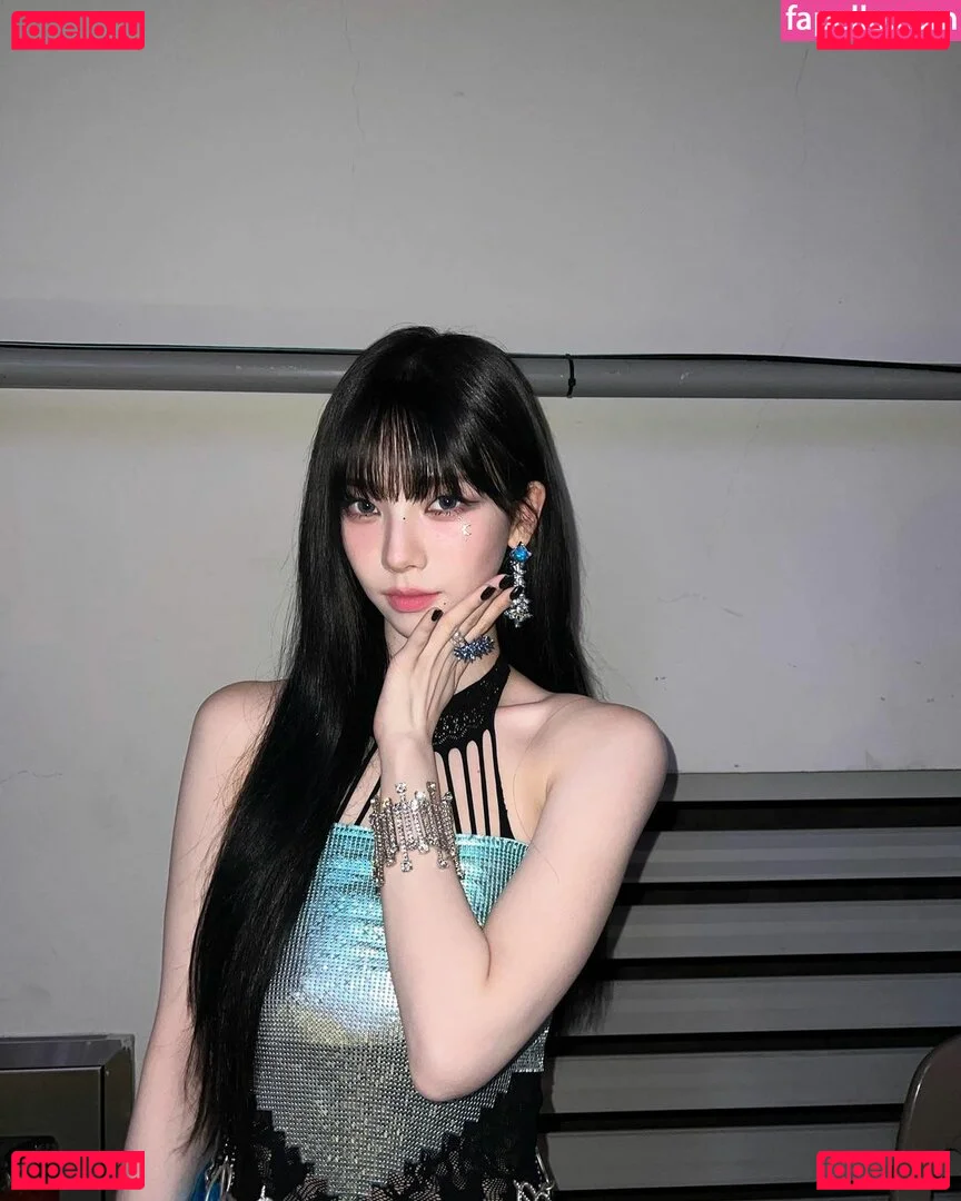 katarinabluu Onlyfans Photo Gallery 