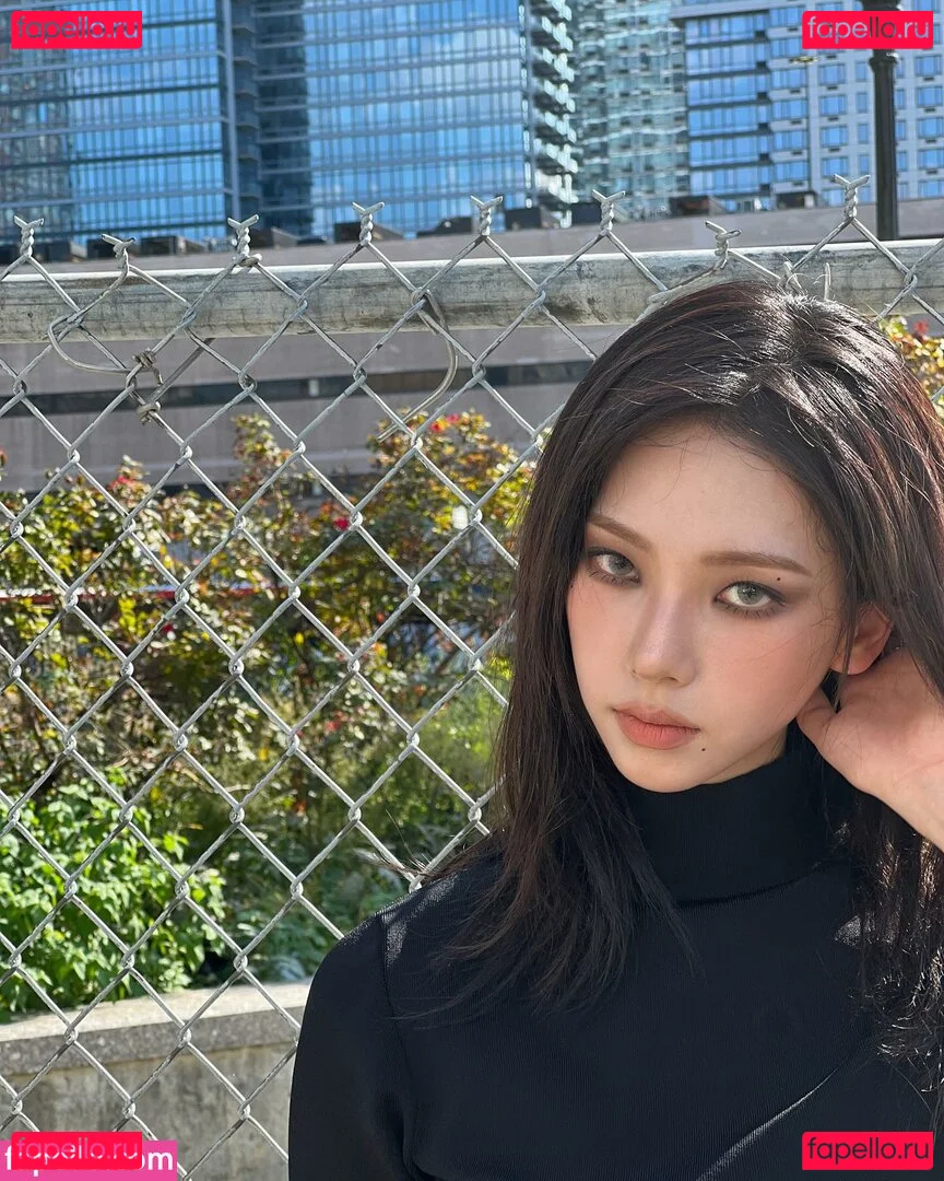 katarinabluu Onlyfans Photo Gallery 