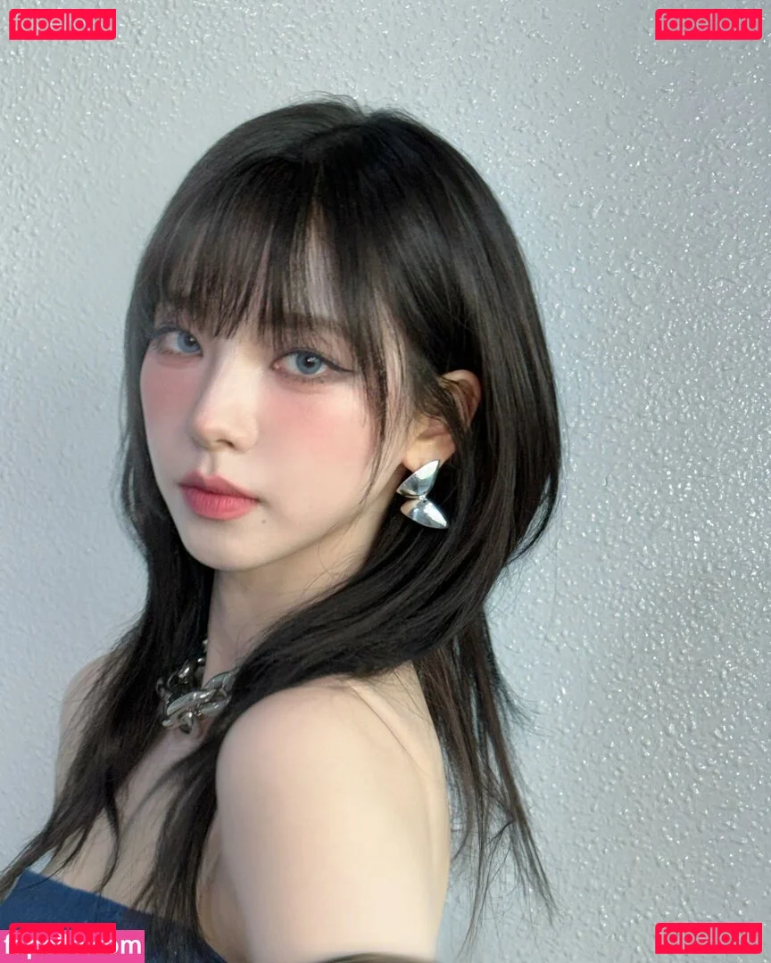 katarinabluu Onlyfans Photo Gallery 