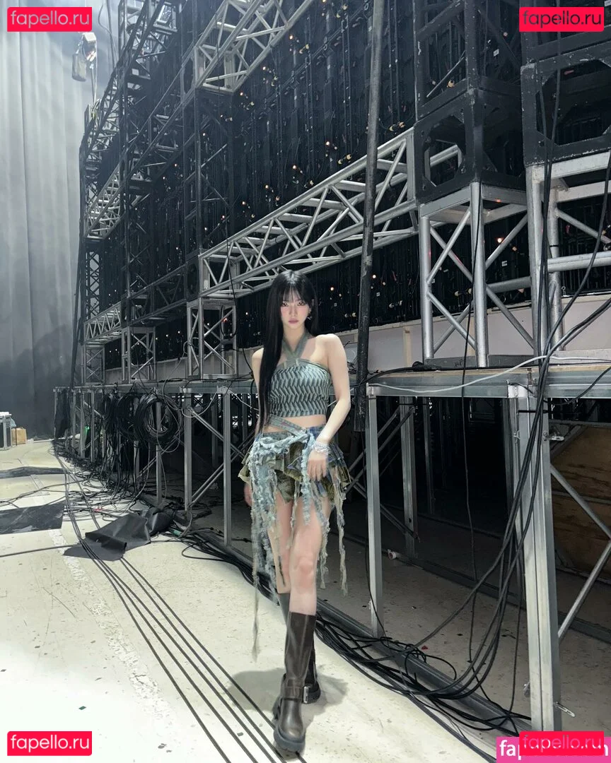 katarinabluu Onlyfans Photo Gallery 