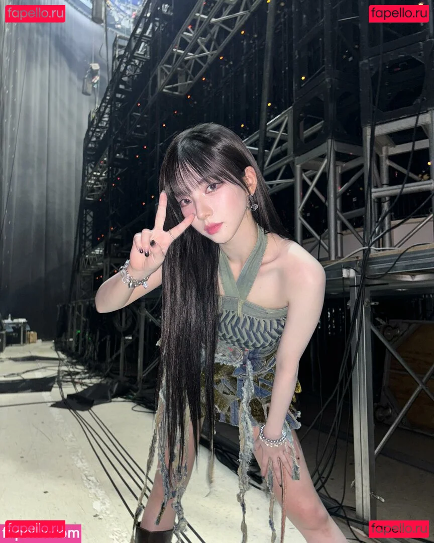 katarinabluu Onlyfans Photo Gallery 