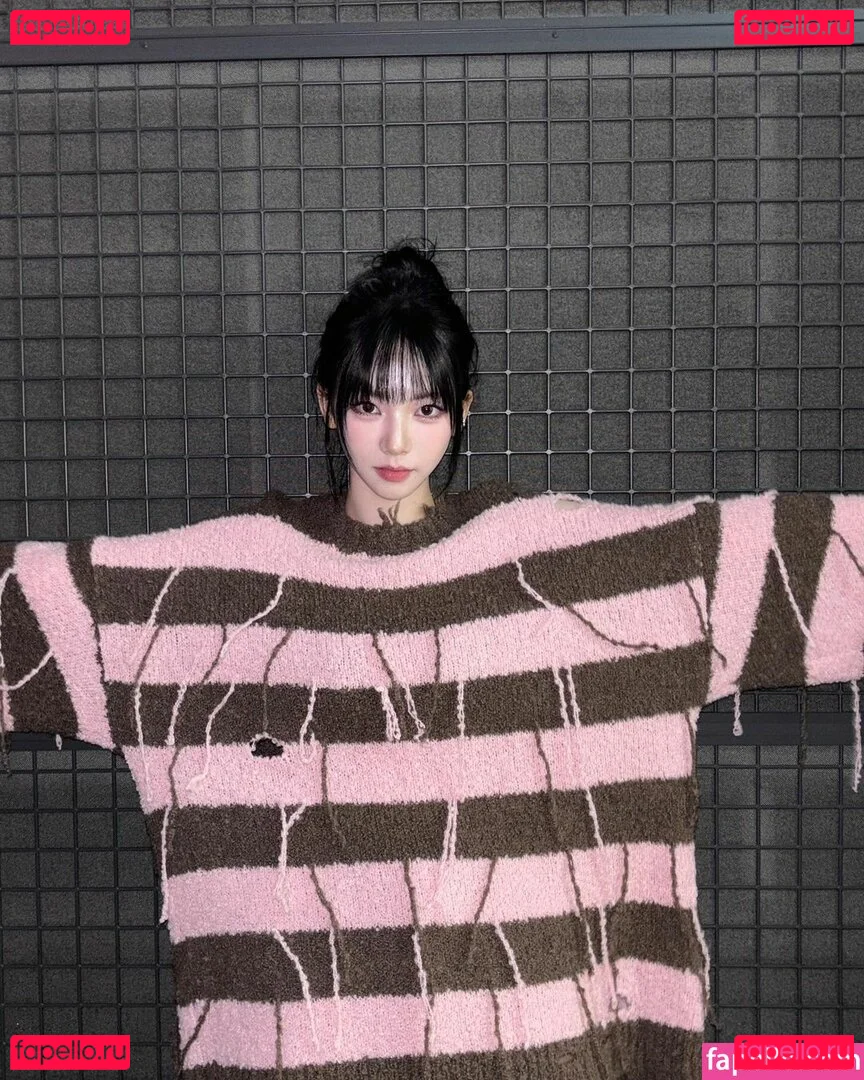 katarinabluu Onlyfans Photo Gallery 