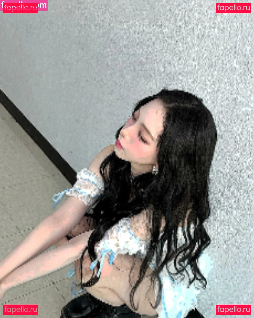 katarinabluu Onlyfans Photo Gallery 