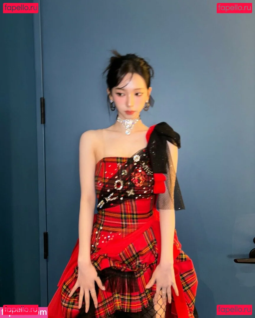 katarinabluu Onlyfans Photo Gallery 