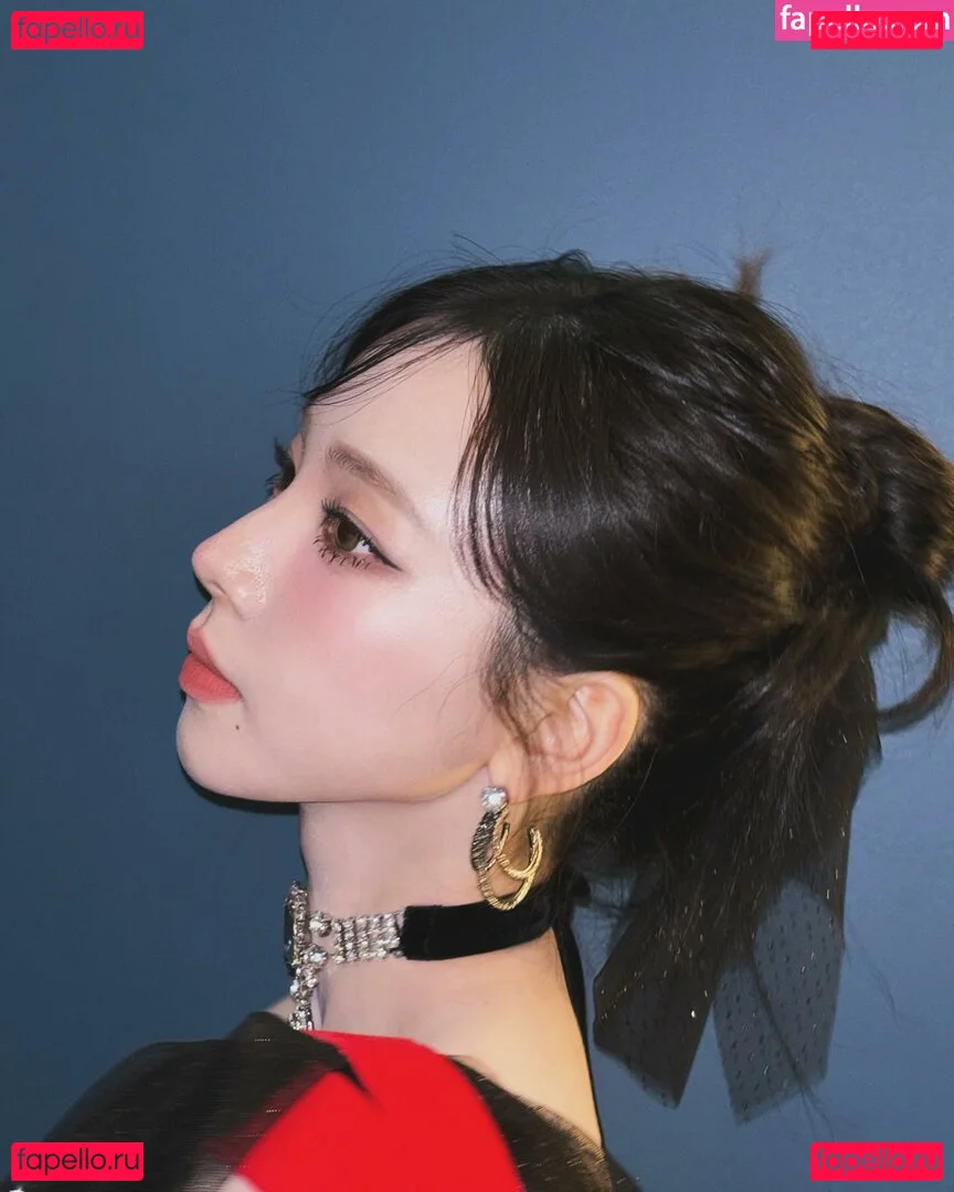 katarinabluu Onlyfans Photo Gallery 