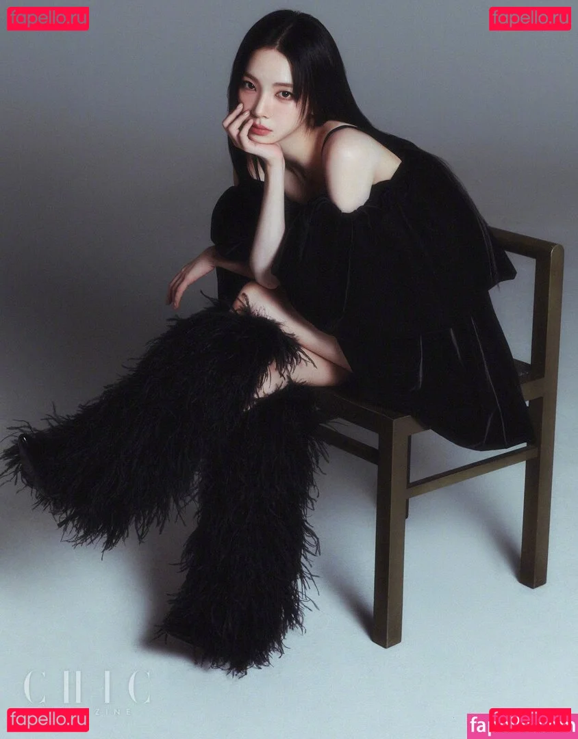 katarinabluu Onlyfans Photo Gallery 