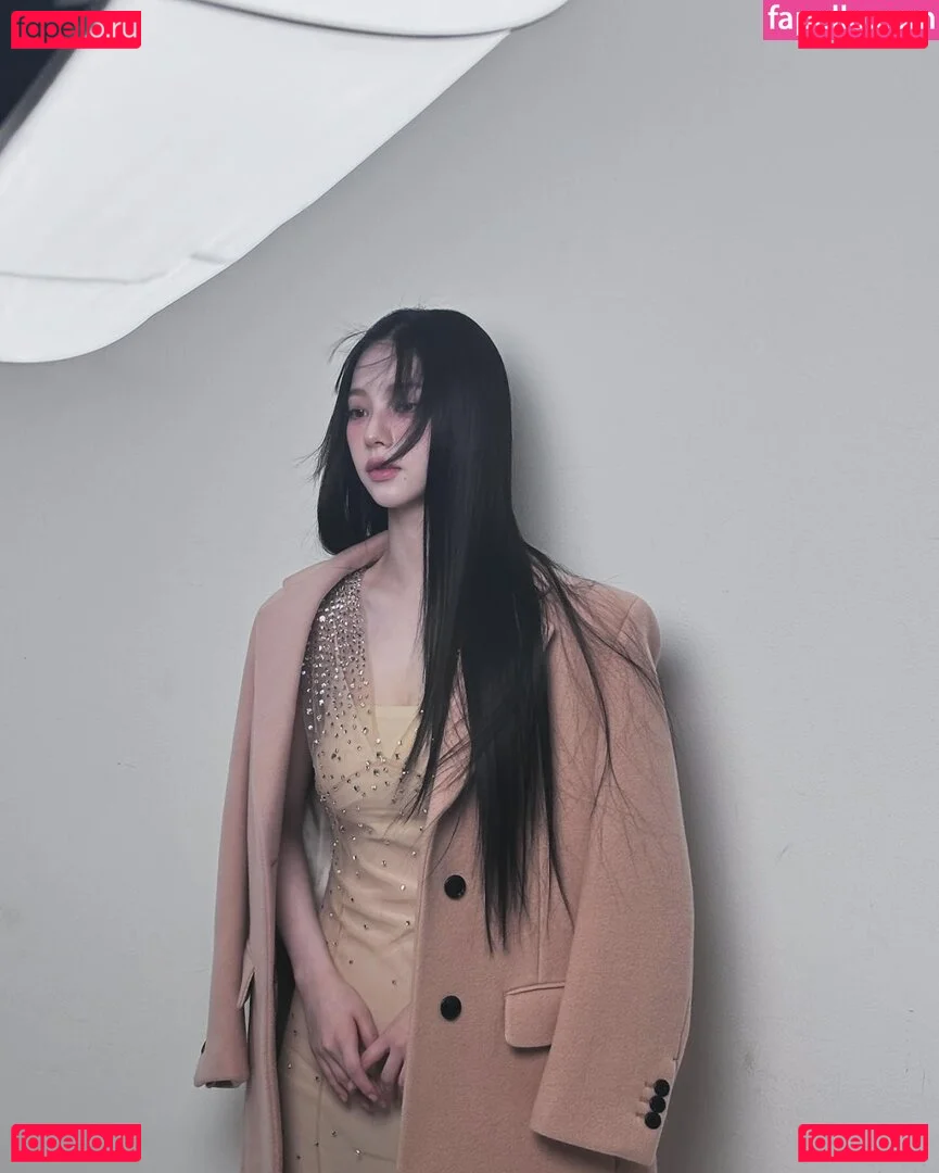 katarinabluu Onlyfans Photo Gallery 