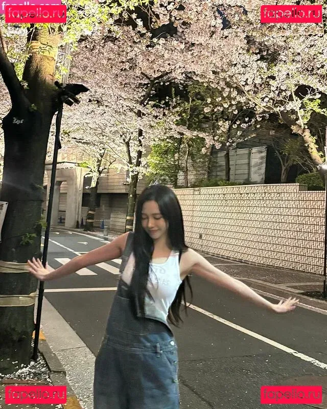 katarinabluu Onlyfans Photo Gallery 