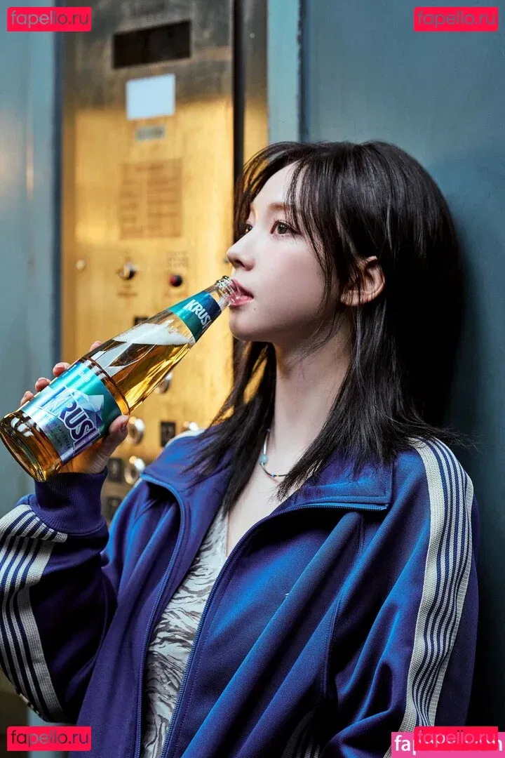 katarinabluu Onlyfans Photo Gallery 