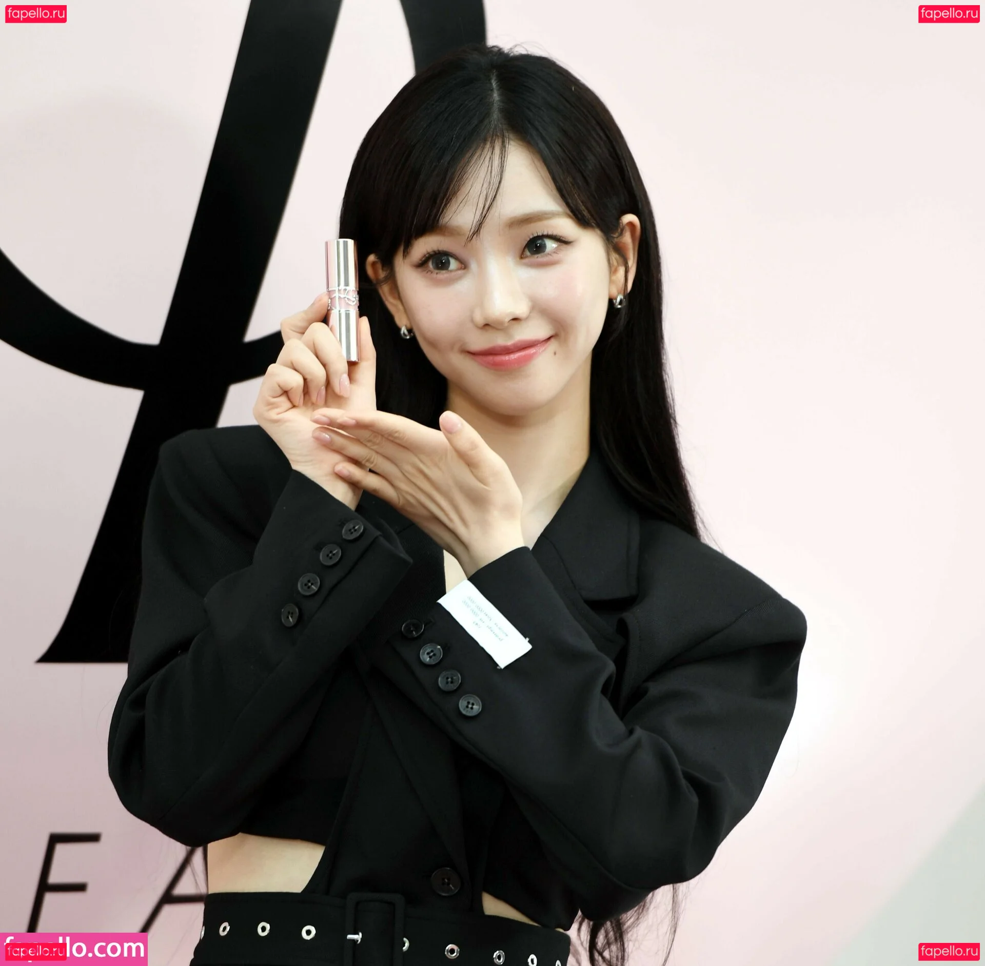 katarinabluu Onlyfans Photo Gallery 