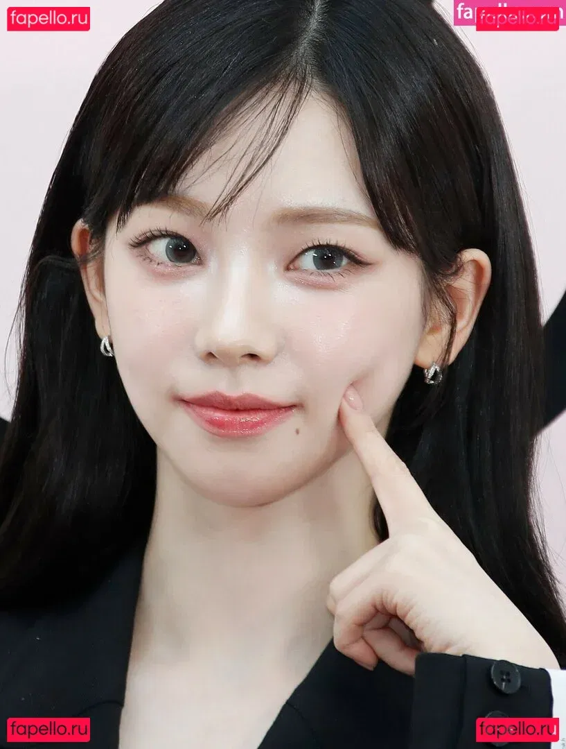 katarinabluu Onlyfans Photo Gallery 