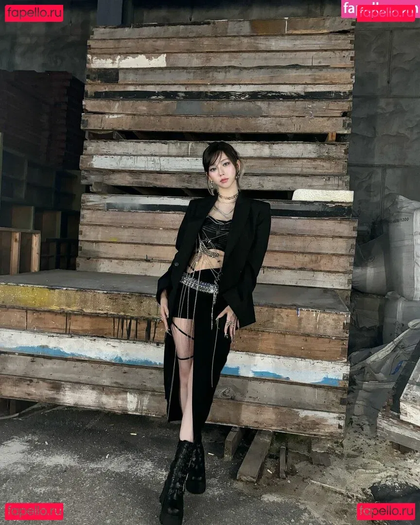 katarinabluu Onlyfans Photo Gallery 