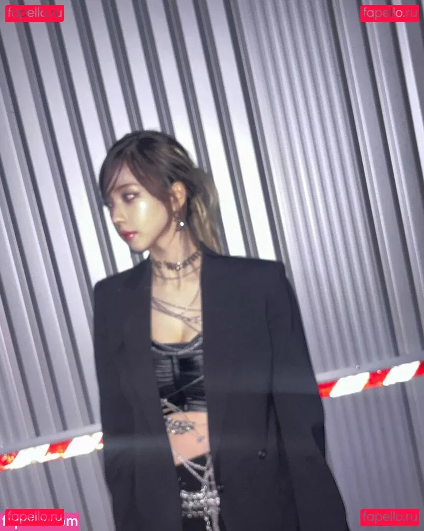 katarinabluu Onlyfans Photo Gallery 