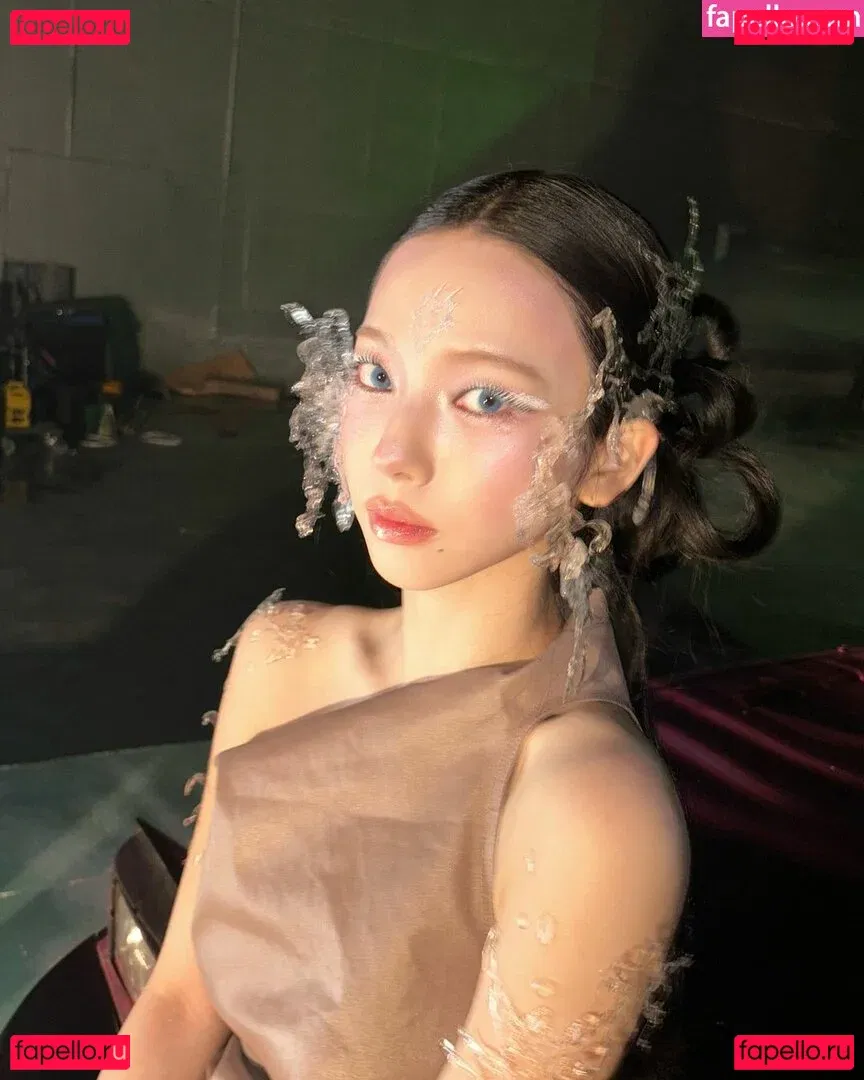 katarinabluu Onlyfans Photo Gallery 