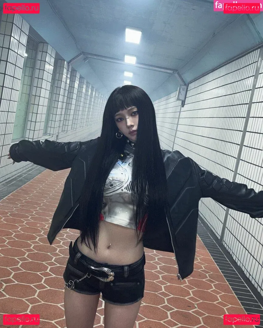 katarinabluu Onlyfans Photo Gallery 