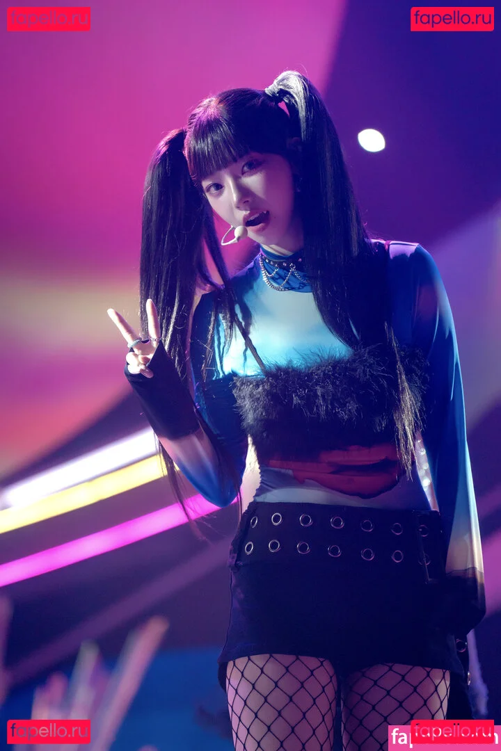 katarinabluu Onlyfans Photo Gallery 