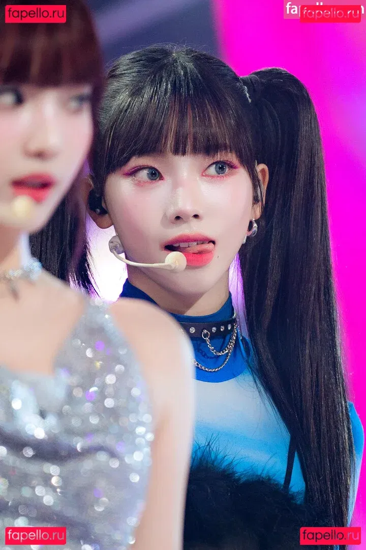 katarinabluu Onlyfans Photo Gallery 