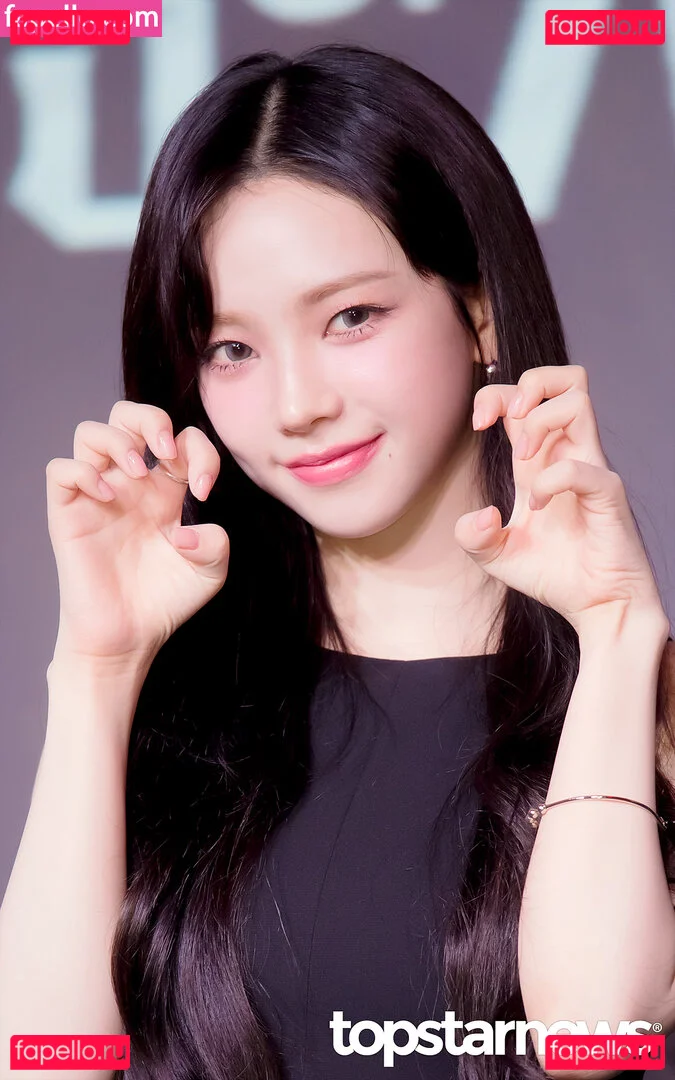 katarinabluu Onlyfans Photo Gallery 