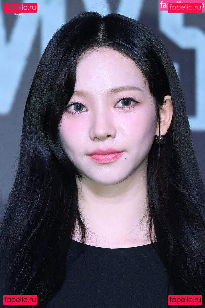 katarinabluu Onlyfans Photo Gallery 