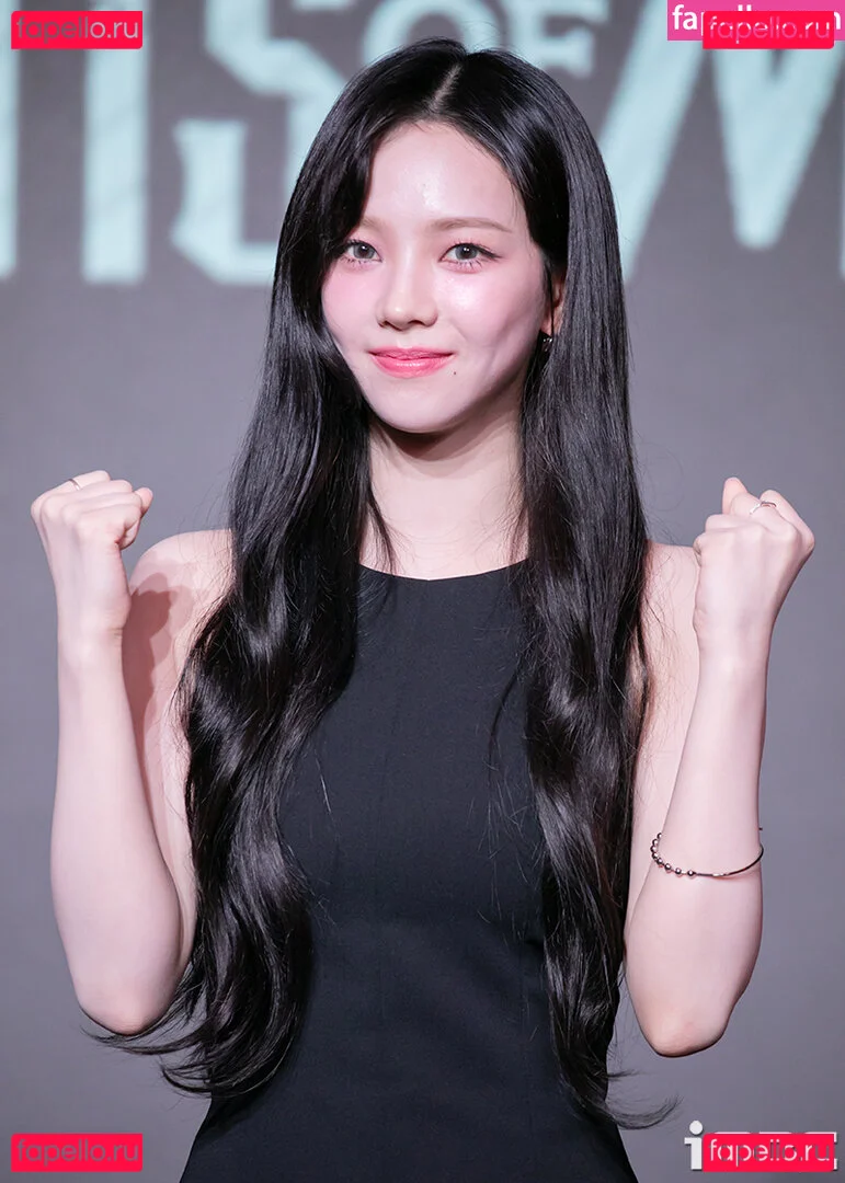 katarinabluu Onlyfans Photo Gallery 