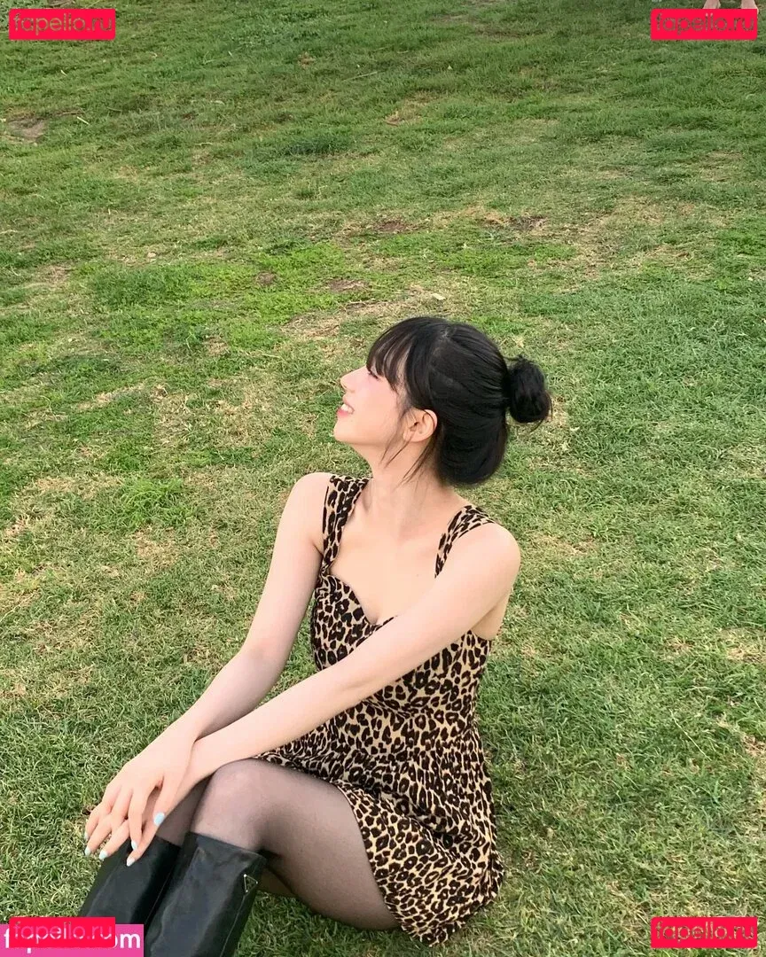 katarinabluu Onlyfans Photo Gallery 