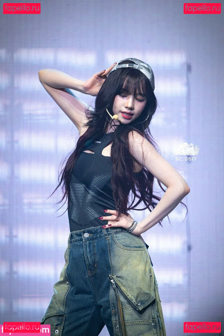 katarinabluu Onlyfans Photo Gallery 