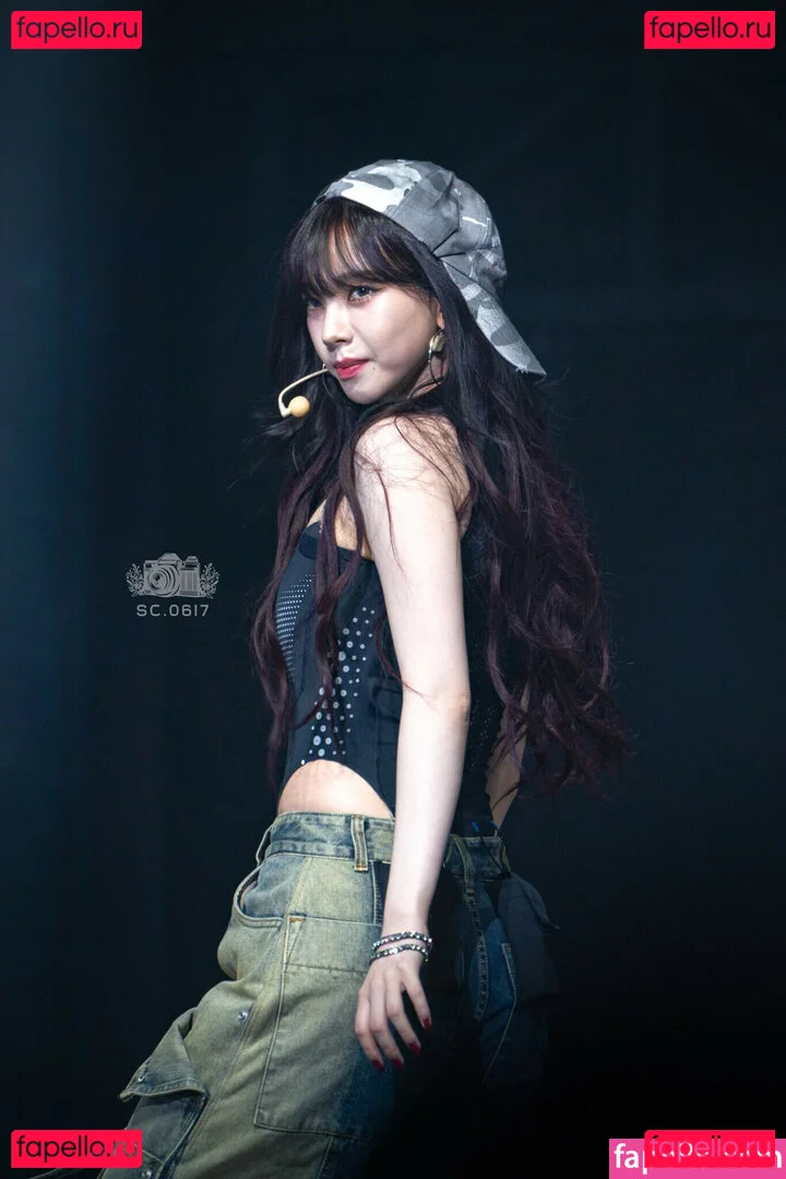 katarinabluu Onlyfans Photo Gallery 