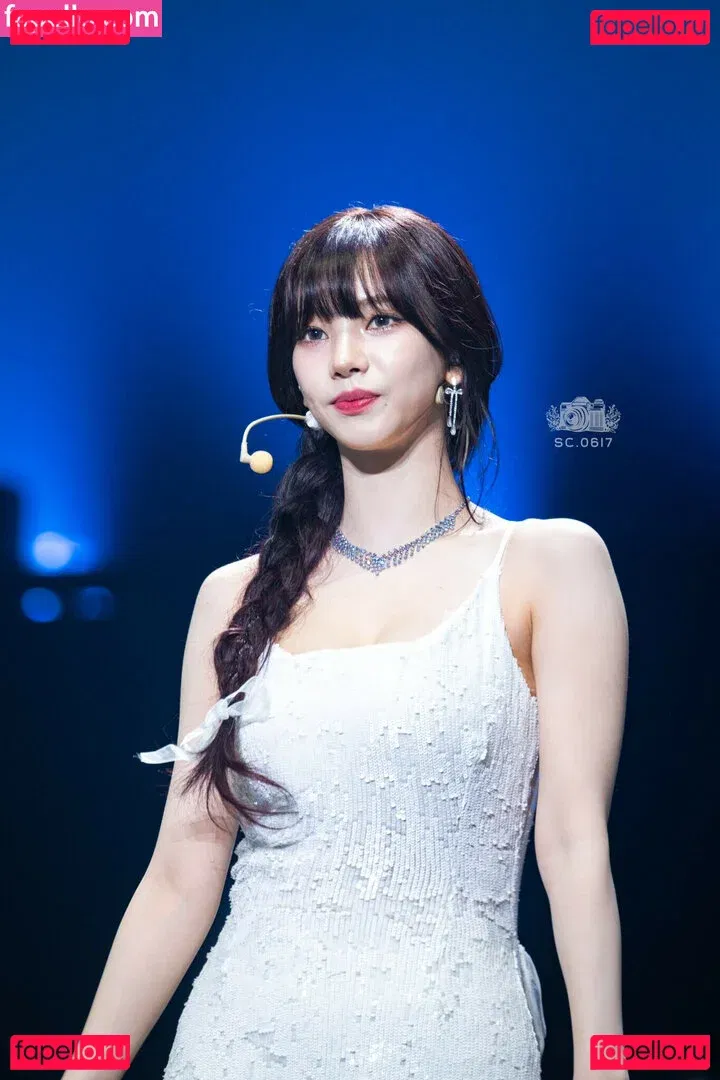 katarinabluu Onlyfans Photo Gallery 