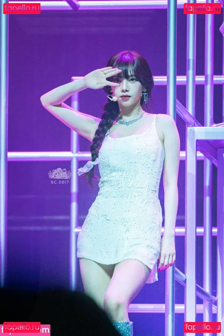 katarinabluu Onlyfans Photo Gallery 