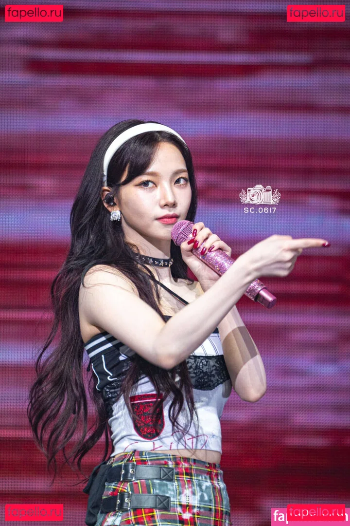 katarinabluu Onlyfans Photo Gallery 