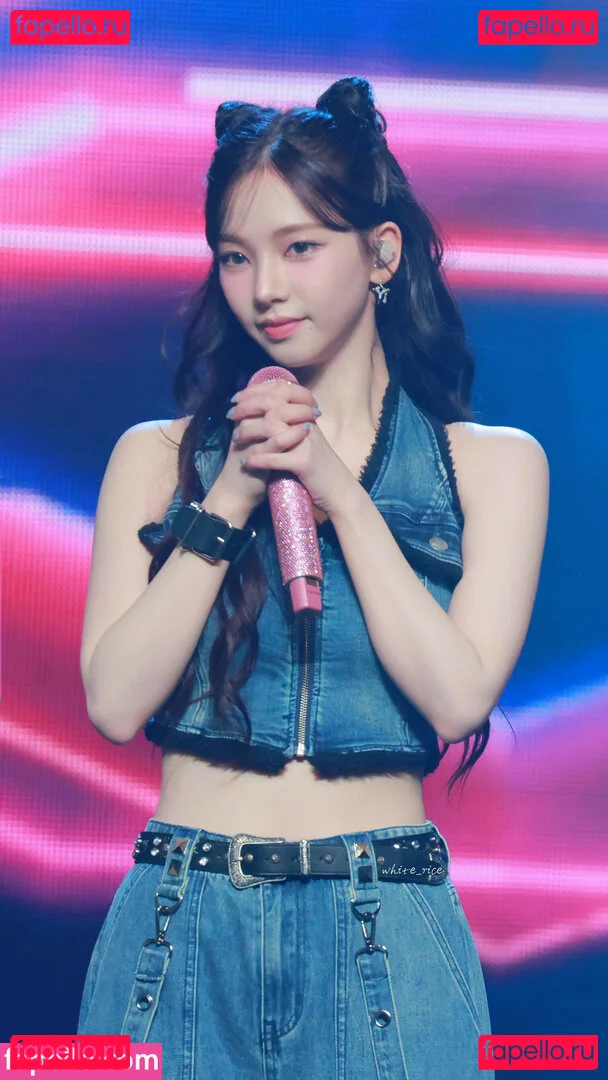 katarinabluu Onlyfans Photo Gallery 