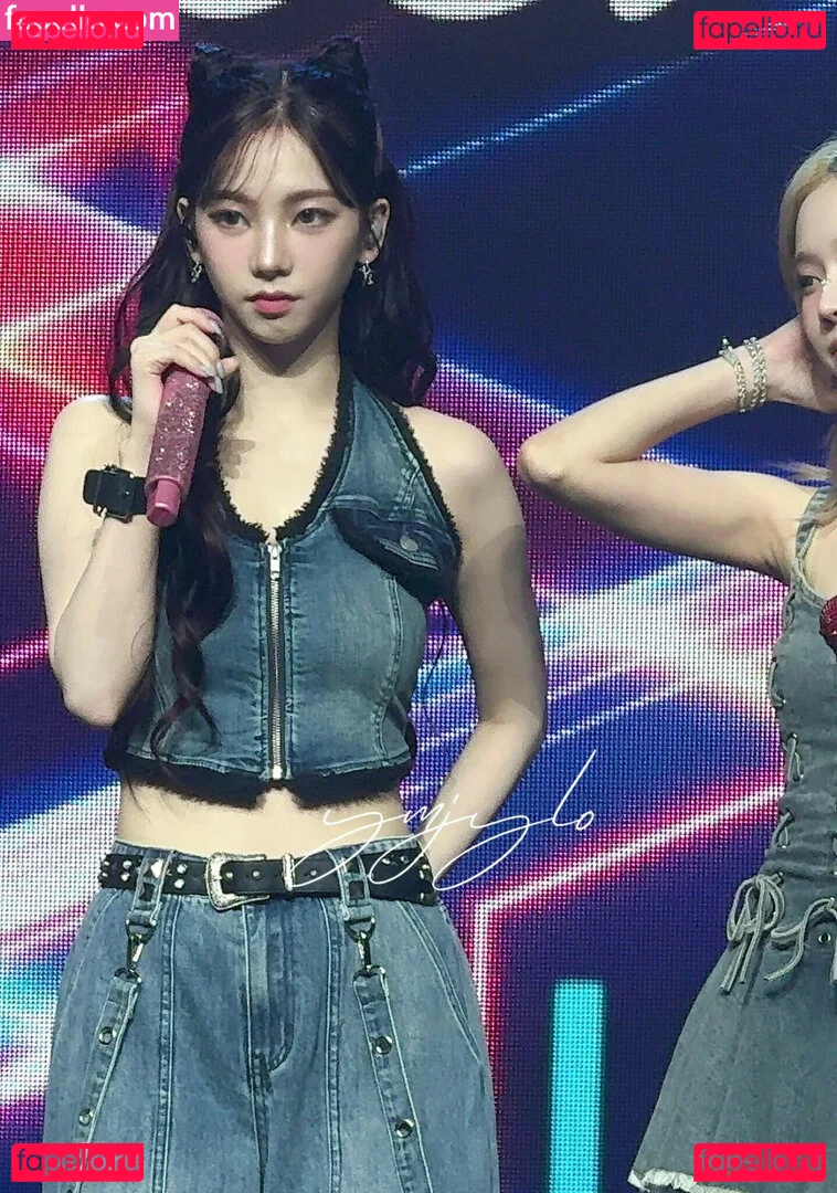 katarinabluu Onlyfans Photo Gallery 