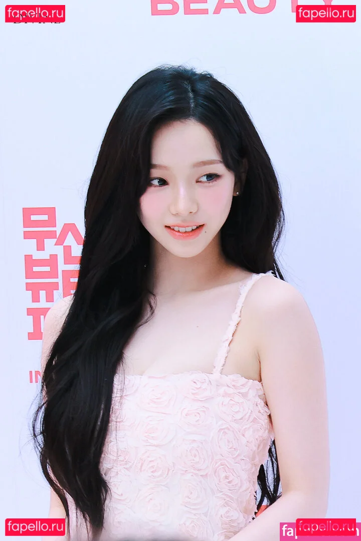 katarinabluu Onlyfans Photo Gallery 