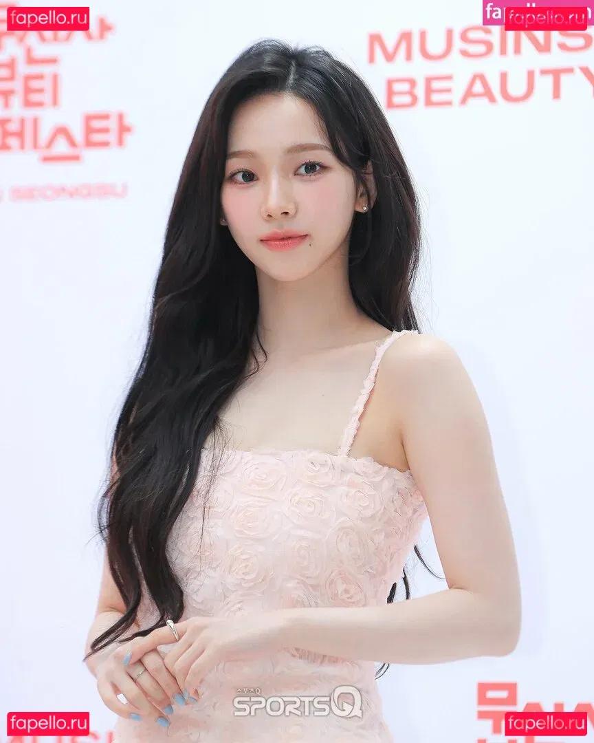 katarinabluu Onlyfans Photo Gallery 