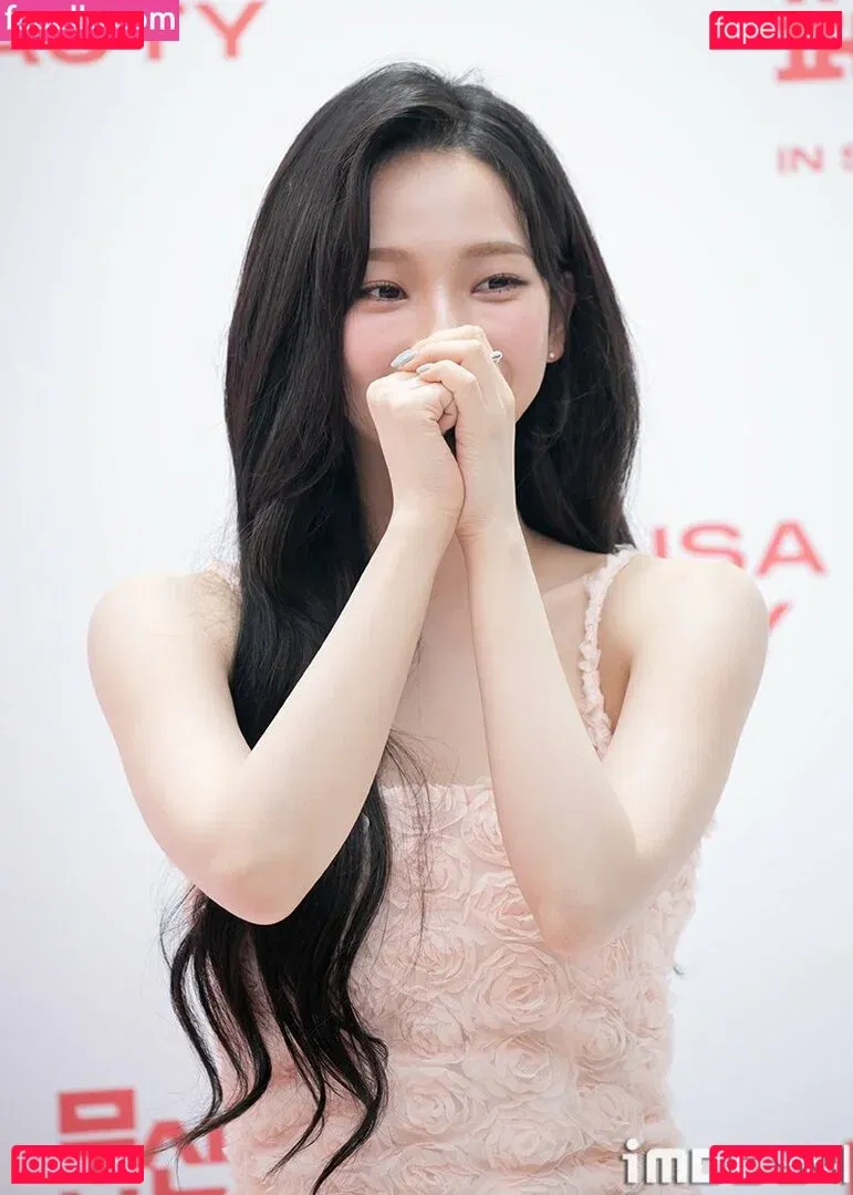 katarinabluu Onlyfans Photo Gallery 