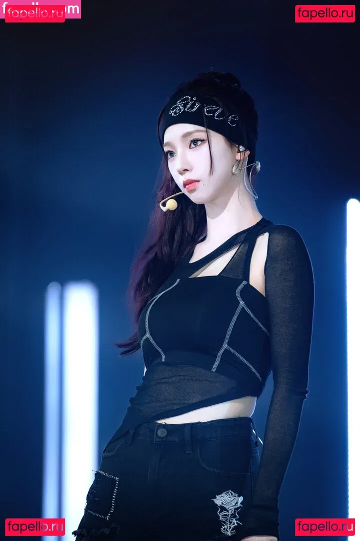 katarinabluu Onlyfans Photo Gallery 