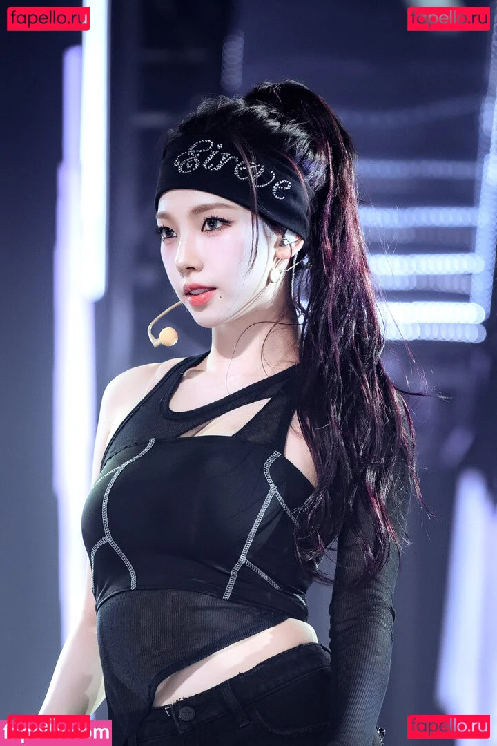 katarinabluu Onlyfans Photo Gallery 