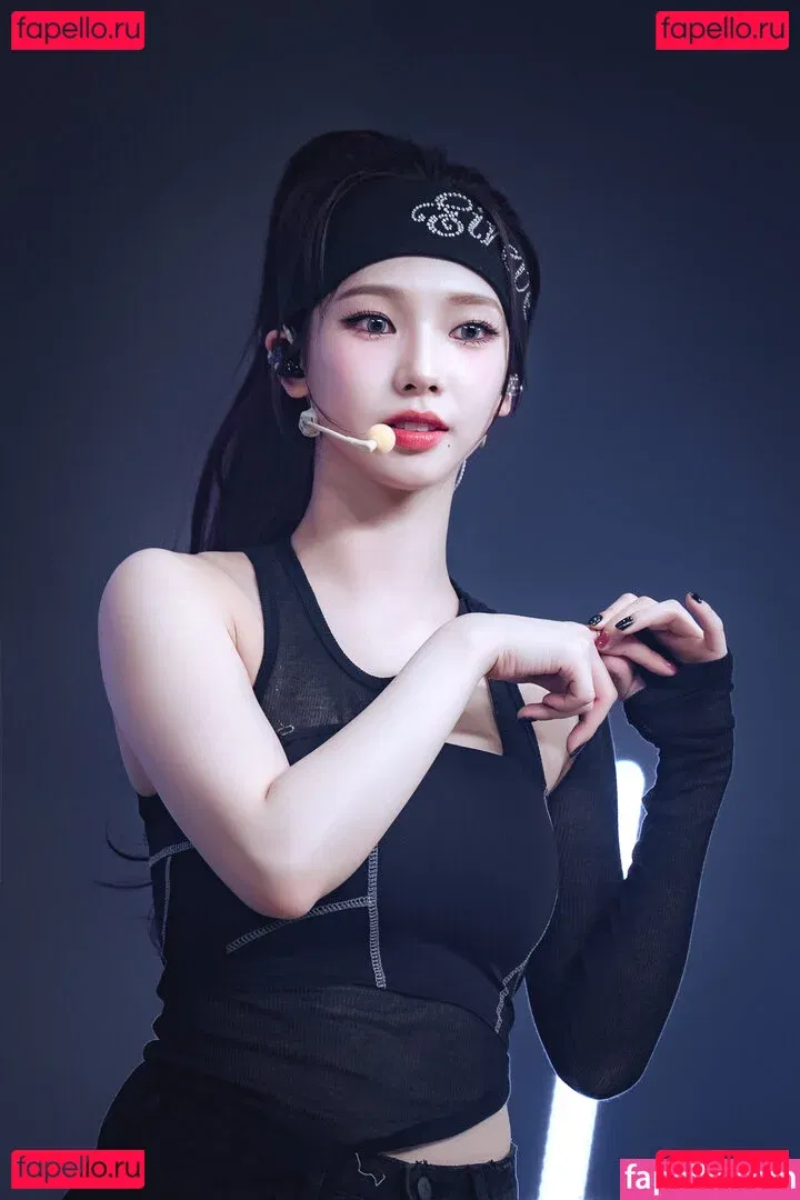 katarinabluu Onlyfans Photo Gallery 