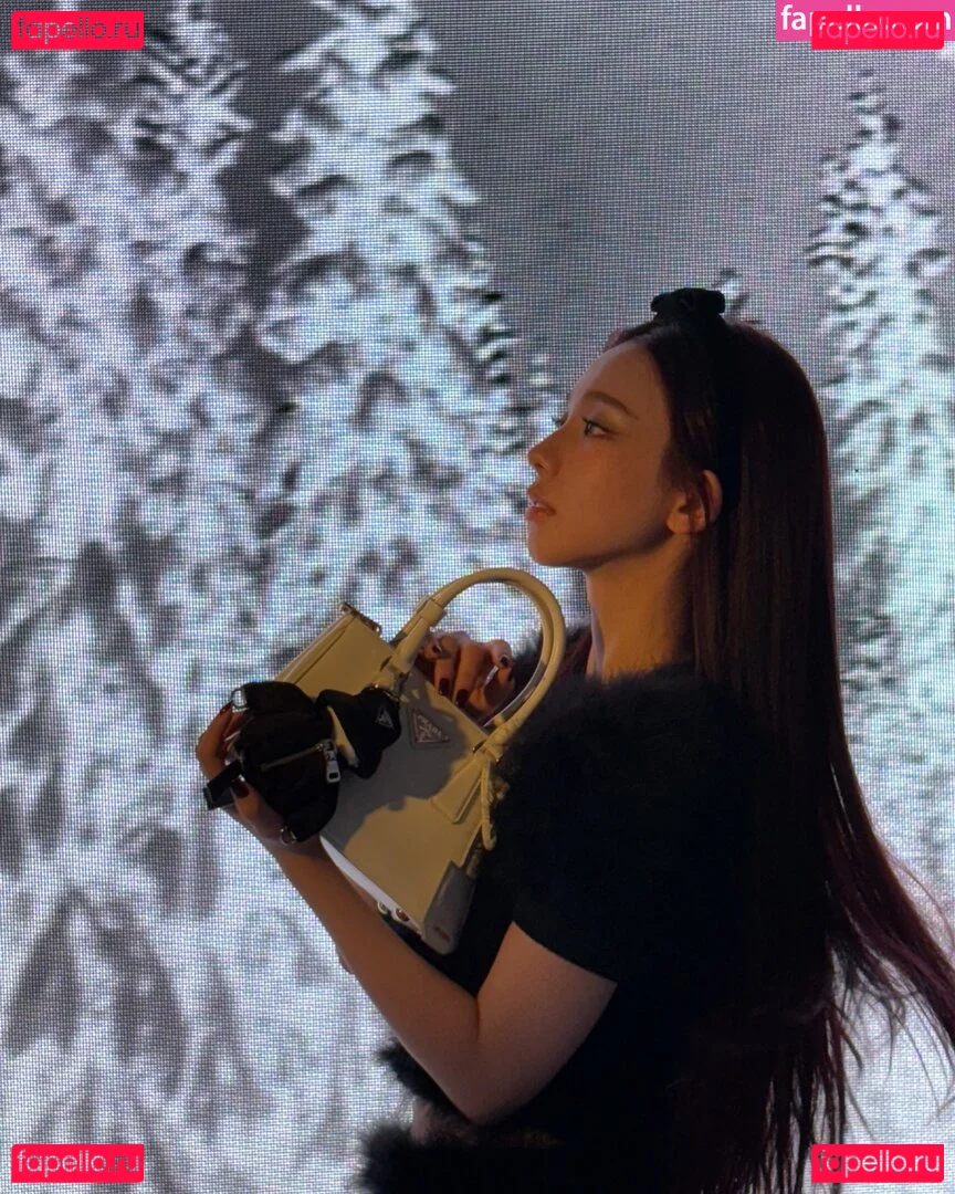 katarinabluu Onlyfans Photo Gallery 