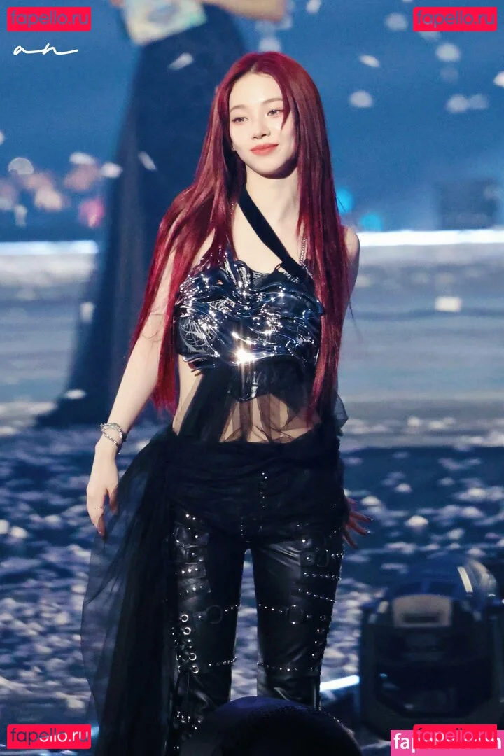 katarinabluu Onlyfans Photo Gallery 